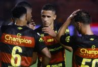 Empresário de Luciano Juba publica foto no Bahia; Sport nega nova oferta