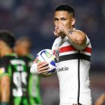 Luciano recusa proposta árabe e quer título para se tornar ídolo no São Paulo