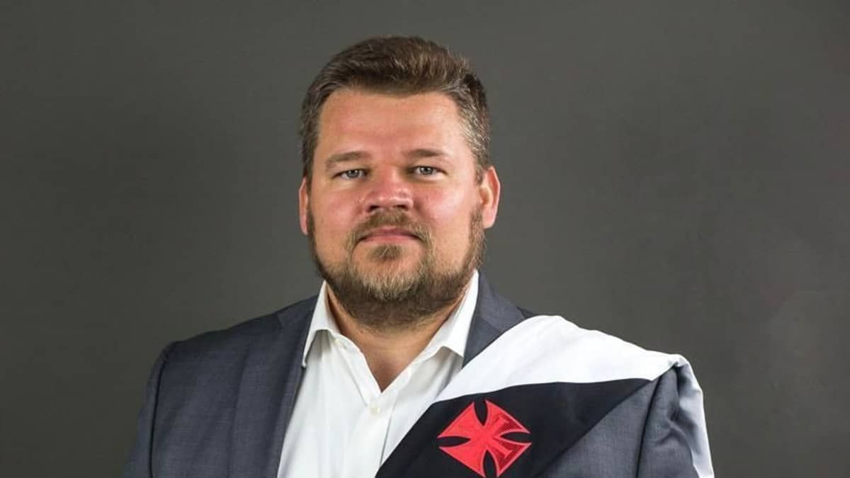 SAF do Vasco anuncia troca de CEO e demite Luiz Mello do cargo