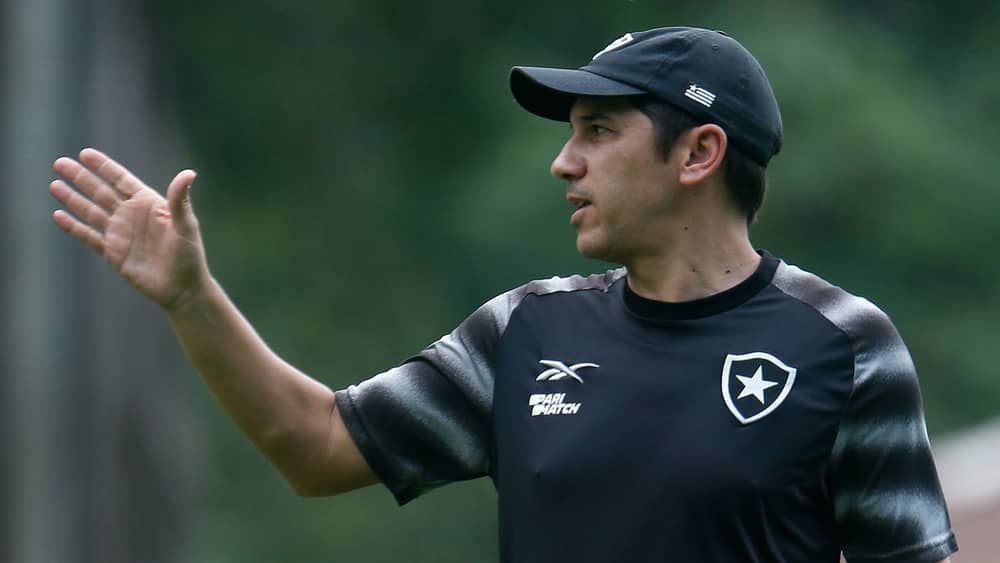 Lucio Flavio abre o jogo sobre saída do Botafogo: 'Me senti injustiçado'