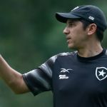 Lucio Flavio abre o jogo sobre saída do Botafogo: 'Me senti injustiçado'