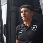 Torcedores do Botafogo avaliam Lucio Flavio no comando do time