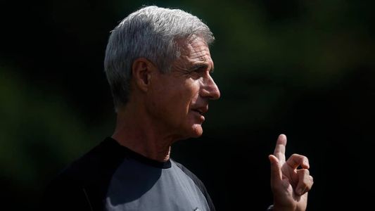 Luís Castro acredita em Botafogo forte nas três competições