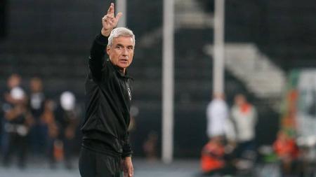 Luís Castro assumirá Al-Nassr, de Cristiano Ronaldo, a partir de julho deste ano