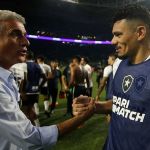 Fica no Botafogo? Luís Castro definirá seu futuro nas próximas horas