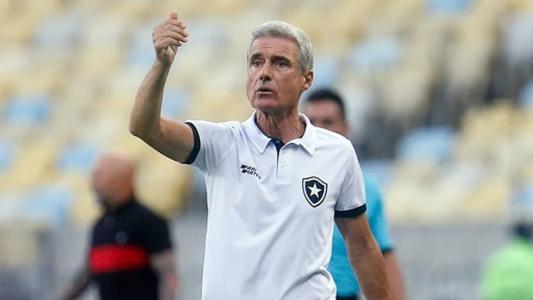 Luís Castro foi expulso no duelo deste domingo