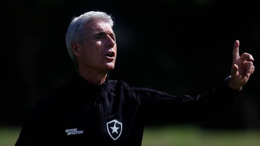 Luís Castro, o português que tem futuro indefinido no comando do Botafogo