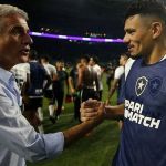 Rivaldo: 'Saída de Luís Castro do Botafogo prejudica jogadores'