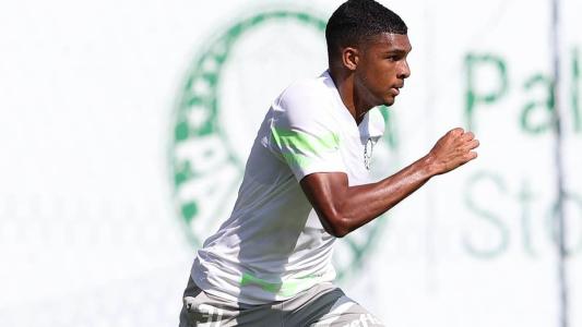 Luis Guilherme estreia pelo Palmeiras como titular