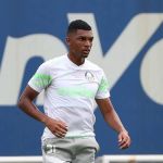 Meia comemora volta ao Palmeiras após se recuperar de lesão