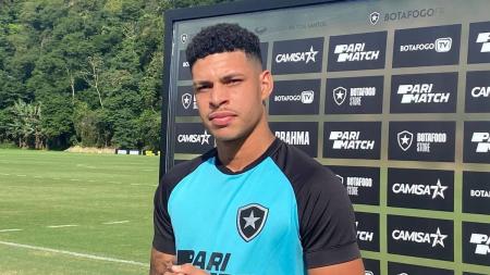 Luís Henrique falou sobre momento do Botafogo com Luís Castro