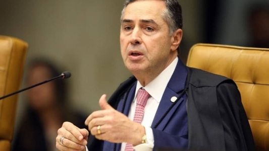 Luís Roberto Barroso defende a regulamentação da internet no país