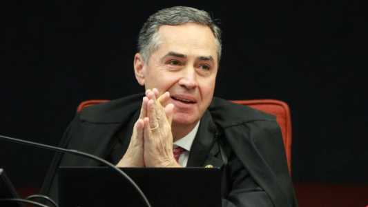 Luís Roberto Barroso foi internado para passar por uma cirurgia e recebeu alta hoje