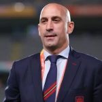 Promotoria da Espanha denuncia Luis Rubiales por agressão sexual e coerção