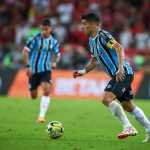Bairrista? Suárez ainda não marcou gols pelo Grêmio fora do RS