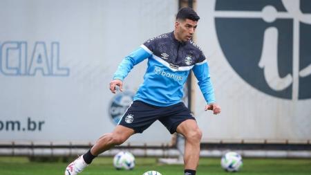 Luis Suárez foi relacionado para enfrentar o Bahia