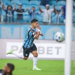 Suárez não viaja com o Grêmio para enfrentar o Palmeiras no Allianz Parque