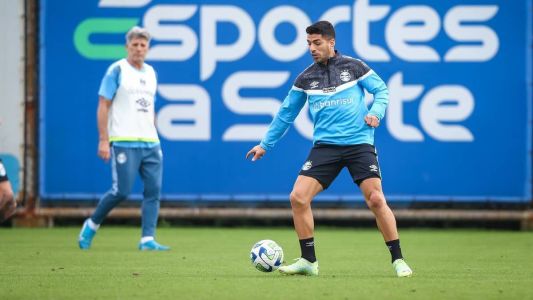 Luis Suárez pode ter viagem a Barcelona autorizada em breve pelo Grêmio
