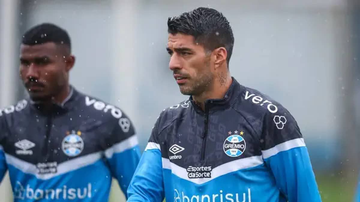Grêmio recebe o Fortaleza pelo Brasileiro com o retorno de Suárez