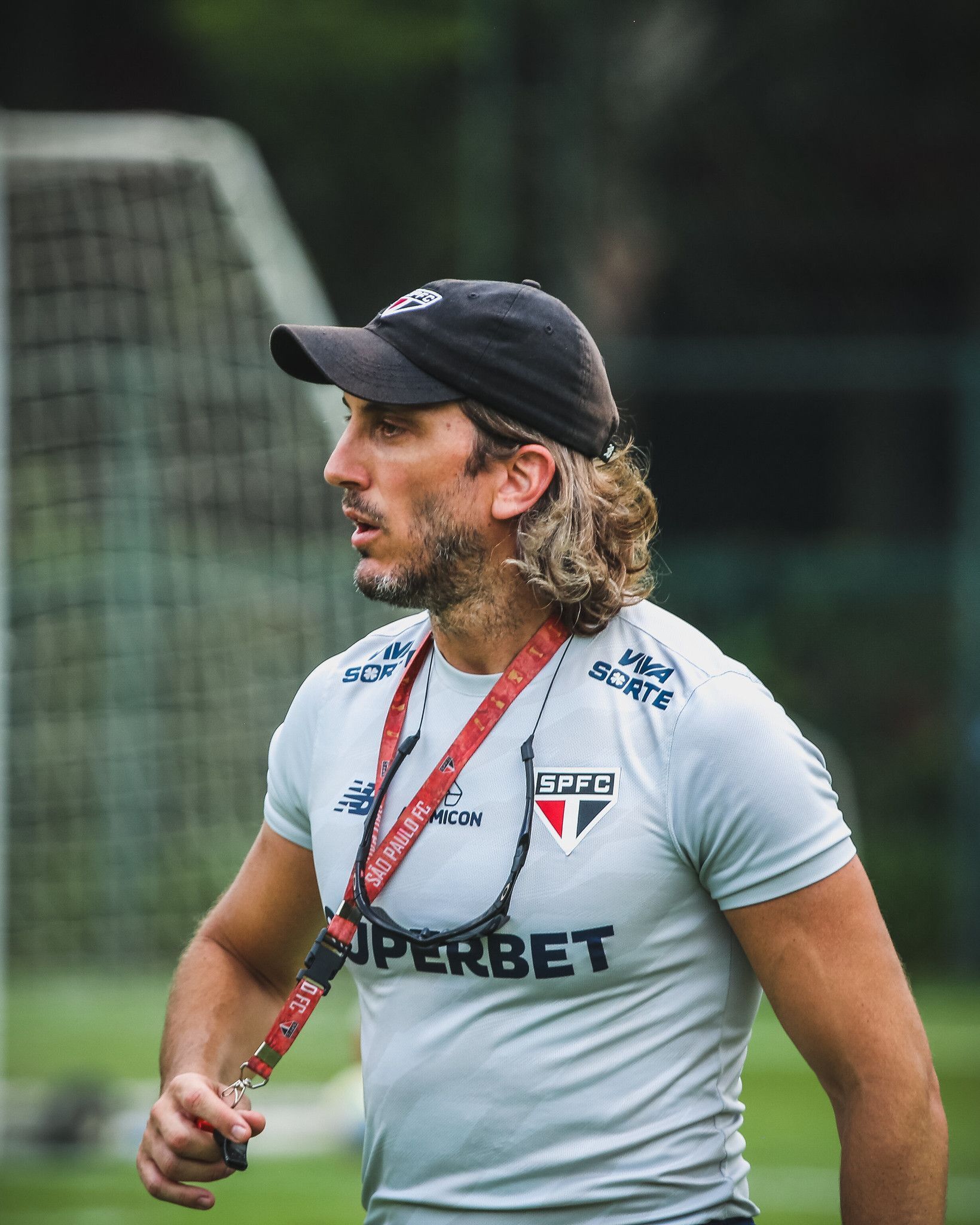 Escalação do São Paulo: Zubeldía tem dúvidas para jogo contra o Grêmio