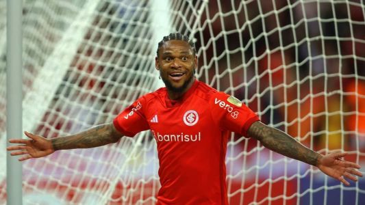 Luiz Adriano brilha em noite de Copa Libertadores e marca a vaga do Colorado para as oitavas
