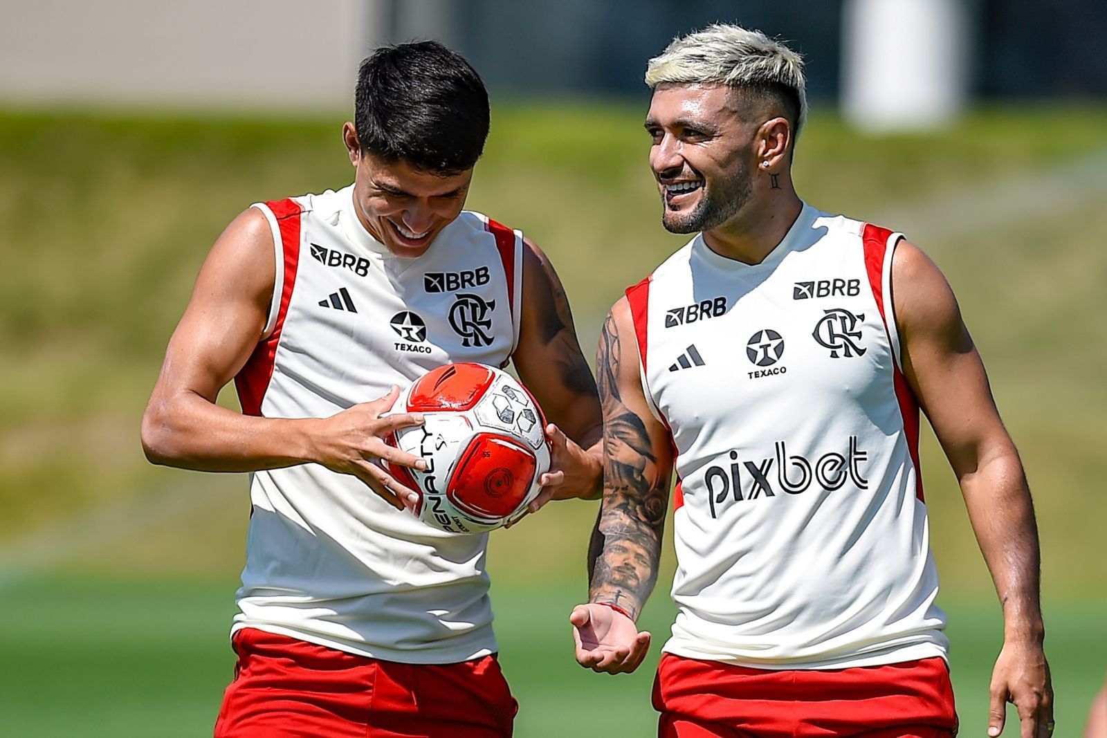 Veja a programação de viagens do Flamengo para Manaus e Orlando