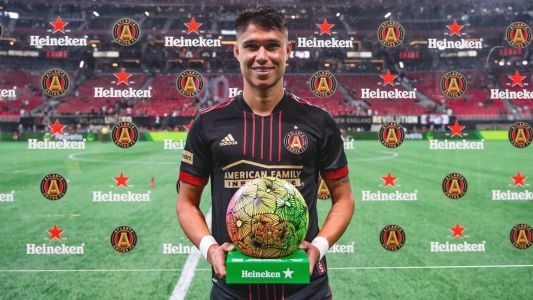 Luiz Araújo chega ao Flamengo após passagem pelo Atlanta United