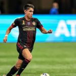 Conheça Luiz Araújo, provável reforço do Fla, que 'ajudou' no CT do Mirassol