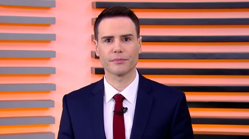 ‘Estrutura de guerra’: Record e Luiz Bacci brigam por horários e trocam acusações em público