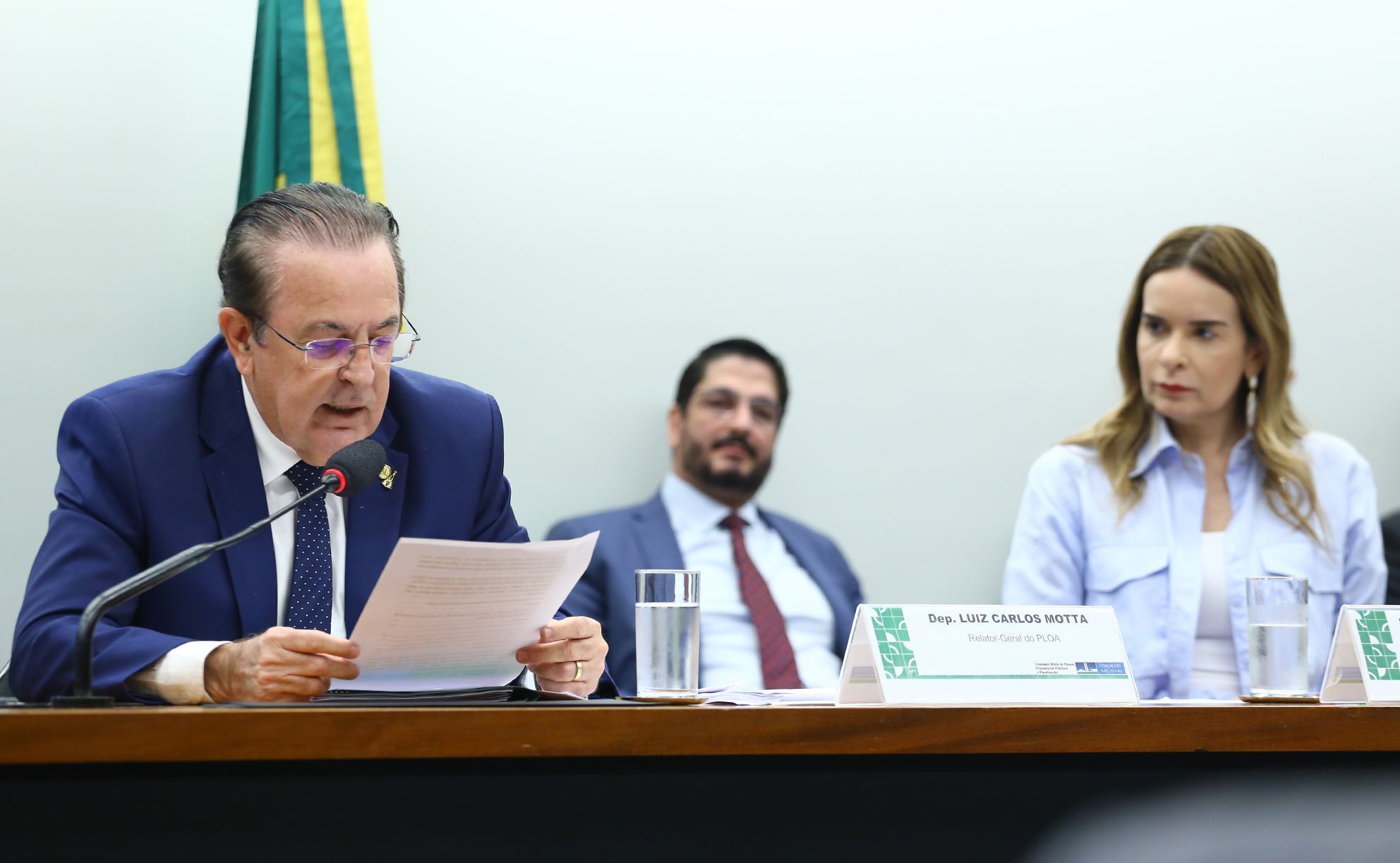 Orçamento 2024 deve ser votado na Comissão Mista de Orçamento nesta quarta-feira