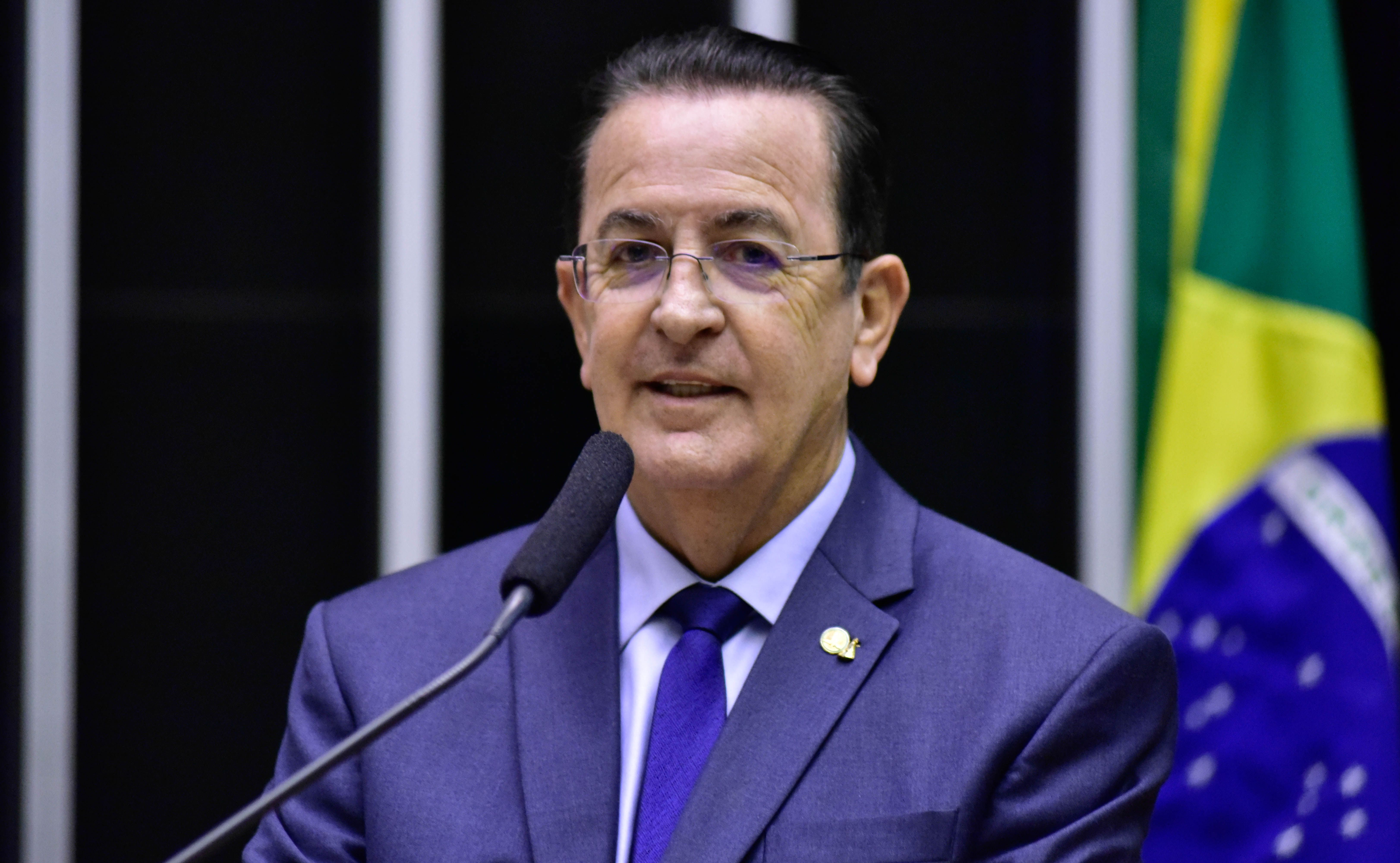 Fundo eleitoral mais que dobra para disputa municipal em 2024, prevê orçamento