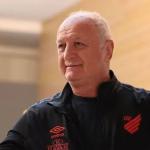 Atlético oficializa Felipão como novo técnico