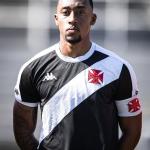 Vasco recebe sondagem de clube do Oriente Médio por joia das categorias de base