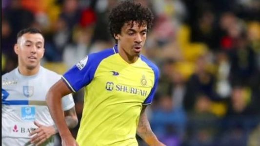 Luiz Gustavo pelo Al Nassr
