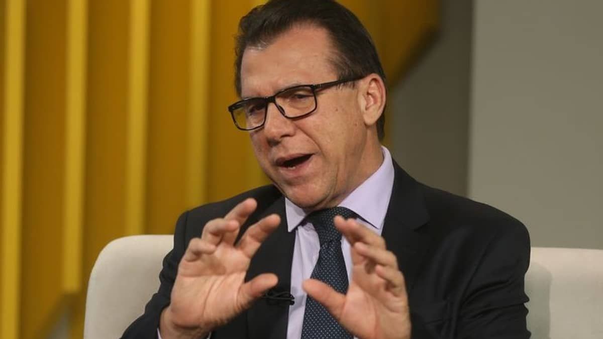 Se Banco Central fosse empresa privada, presidente seria demitido, diz ministro do Trabalho
