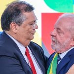 Lula diz a Dino que não vai separar Segurança Pública da Justiça, dizem fontes