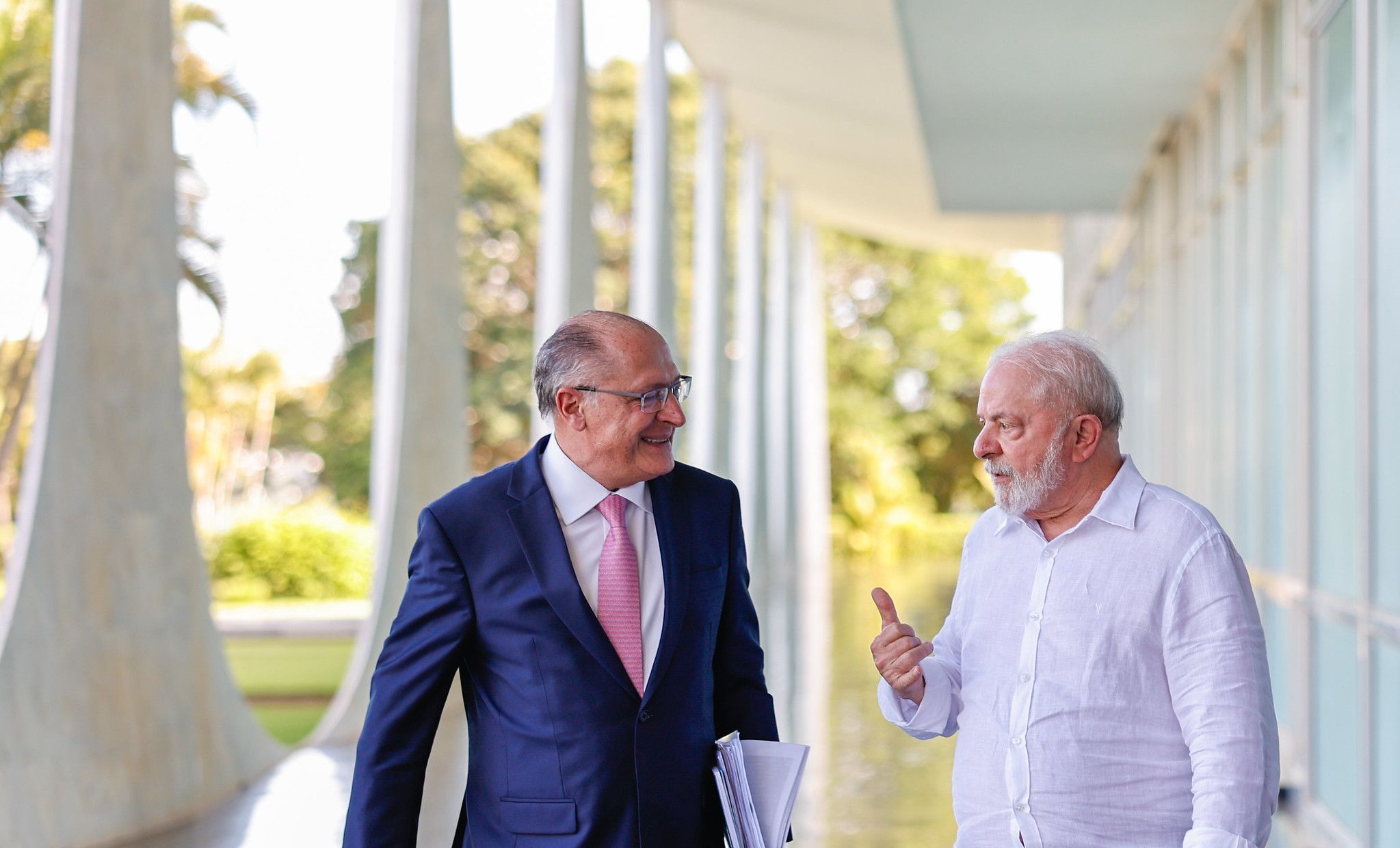Gleisi projeta repeteco da chapa Lula-Alckmin em 2026: 'eles se complementam'
