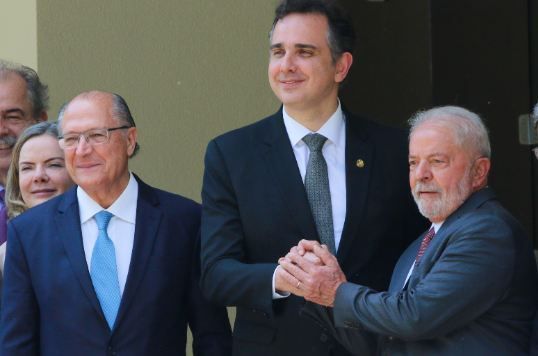 PSB quer permanência de Alckmin no MDIC; ministério é cotado para Pacheco