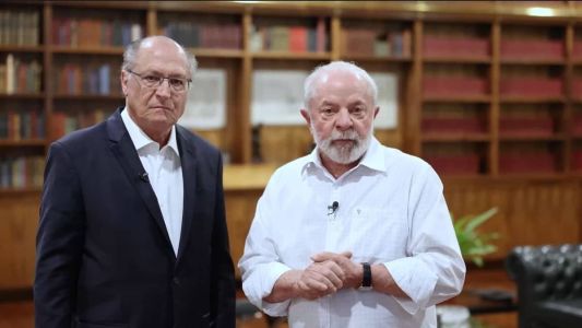 Lula anuncia R$ 1 bilhão do BNDES para cidades do RS após passagem de ciclone.