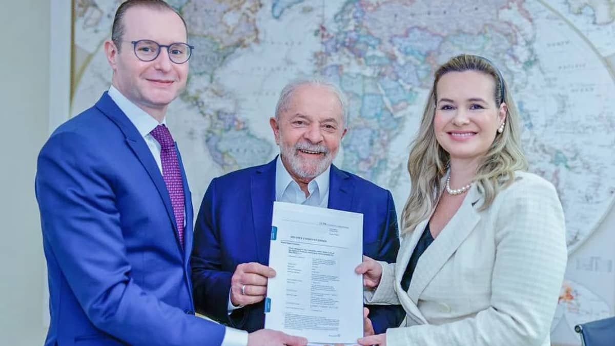Lula: 'nunca vou precisar de favor pessoal do Zanin porque nunca vou fazer nada errado'