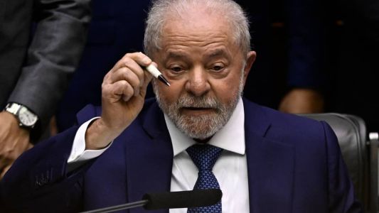 Lula assinou o termo de posse dos novos ministros de Estado de seu governo