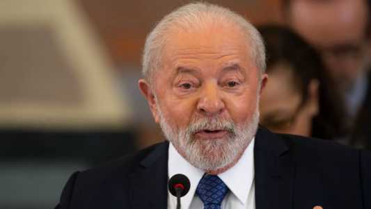 Lula avisa Lira que mudanças na Caixa só serão feitas no final do ano