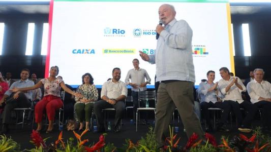 Lula citou possível uso da máquina pública para interferir nas eleições durante discurso nesta quinta-feira (10)
