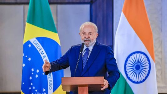 Lula concedeu entrevista coletiva na Índia