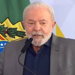 'Sonho que a gente possa ter outra moeda e não depender só do dólar', diz Lula