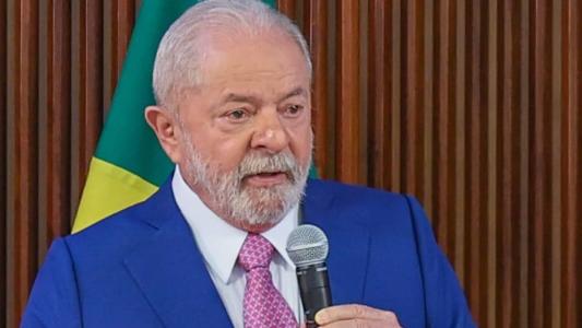 Lula desembarca nesta quarta-feira (25) em Montevidéu, no Uruguai