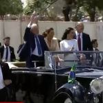 Lula abre cerimônia de posse em desfile ao lado de Alckmin no rolls-royce presidencial