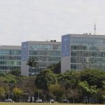 Lula deve recuar de criação de nova pasta e desabrigar ministros