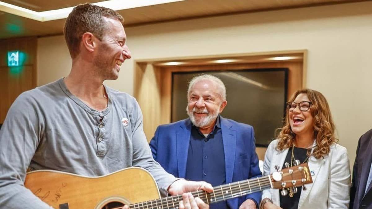 Lula diz a ministros em reunião que vai discursar em show do Coldplay em Paris