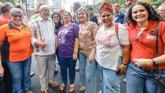 Lula durante ato do 1º de maio em São Paulo